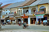 Battambang - old colonial buildings 